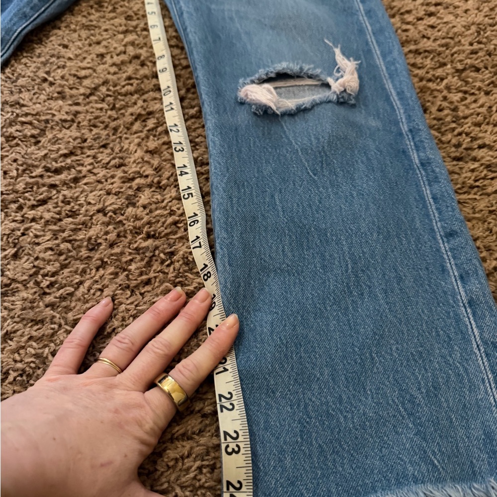 Levi Wedgie Straight Jeans - Picture 5 of 5